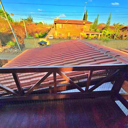 Chale Aconchegante Com Vista Para Piscina Gravata  Bagian luar foto